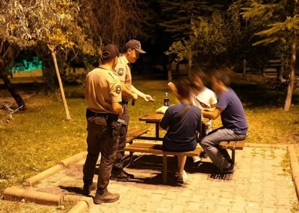 Isparta'da park ve mesire alanlarında huzur denetimi yapıldı