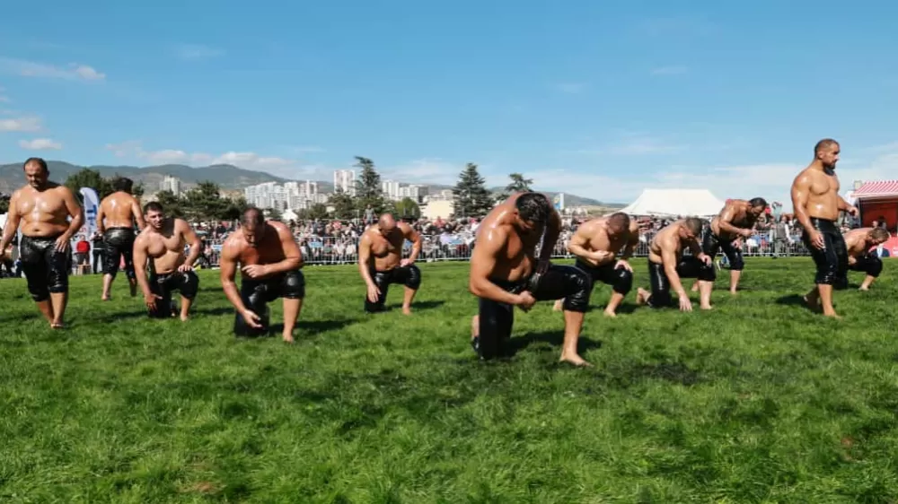 2025 yılı Tokat 1. Ali Yücel Yağlı Güreşleri’nde Başpehlivan kim oldu 