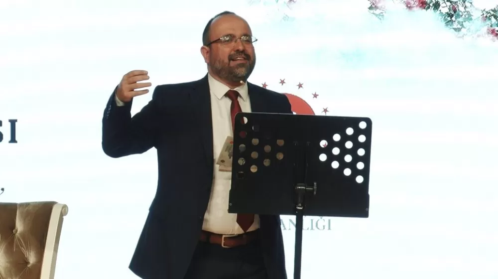 Diyanet İşleri Başkanı Erbaş "Bu sene Mevlid-i Nebi'yi 1 hafta değil, 1 yıl olarak ihya edeceğiz"