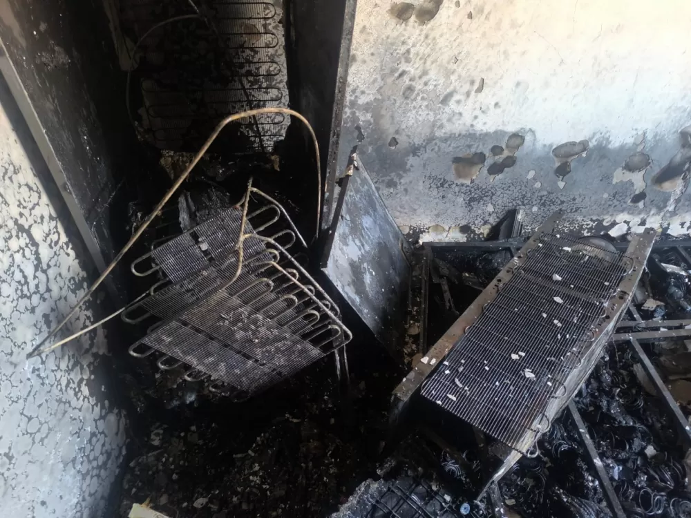 Afyonkarahisar'da yangından kaçmaya çalışırken hayatını kaybetti