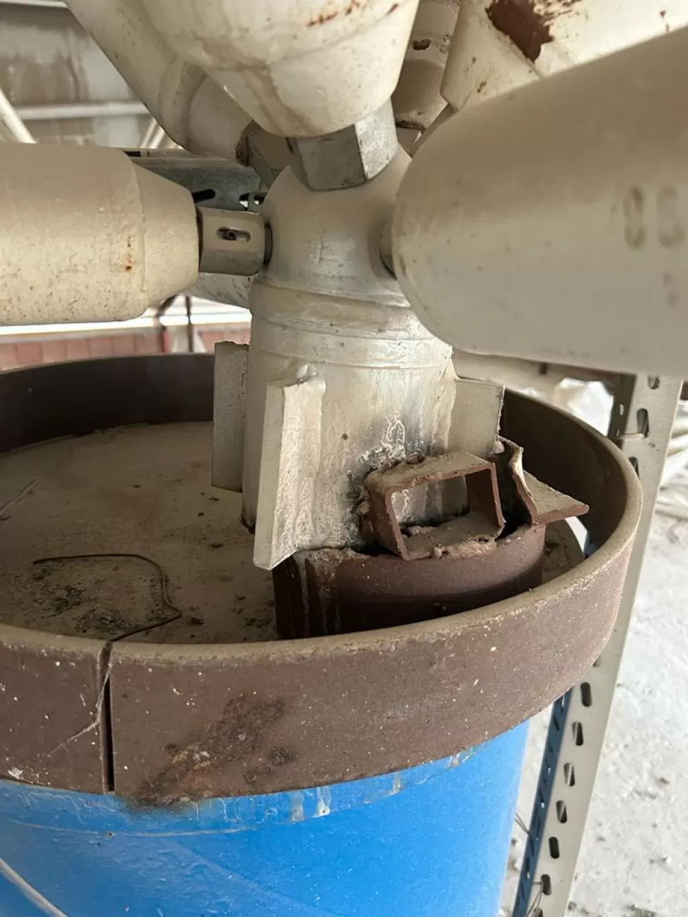 Gölhisar’da şakır şakır akan pazaryeri krizi! Başkan Sertbaş soruları sıraladı