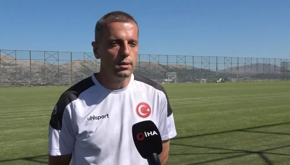 Anne ve babasının sesi oldu, şimdi ise ay-yıldızlı forma için çalışıyor