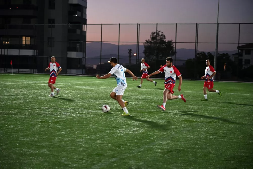 Isparta'da kurumlar sahada