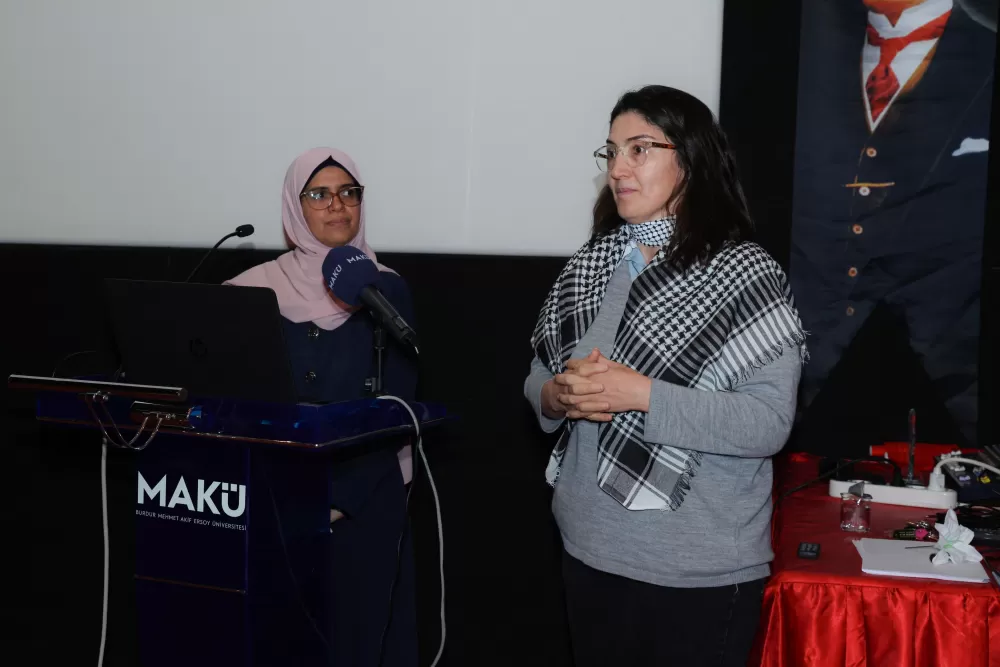 MAKÜ’de ilk ders Gazze