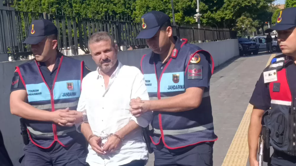 Gözaltına alınan eski Manavgat Belediye Başkanı Şükrü Sözen adliyeye sevk edildi