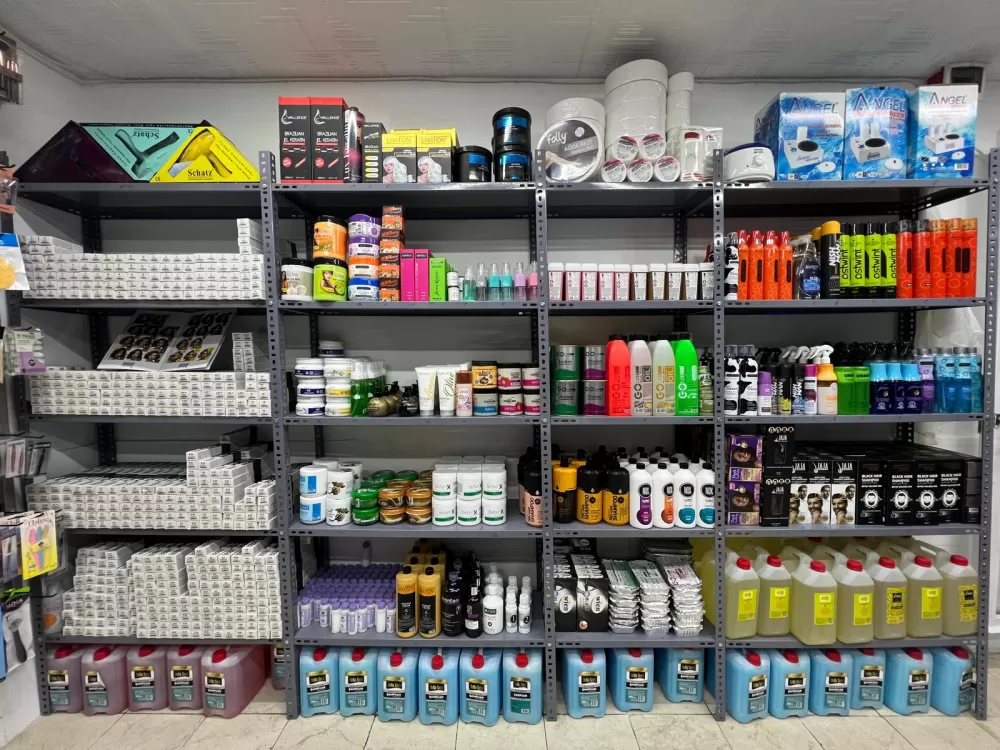 Bucak’ta bir ilk Perakende ve toptan satış Dolgun Kozmetik hizmetinizde