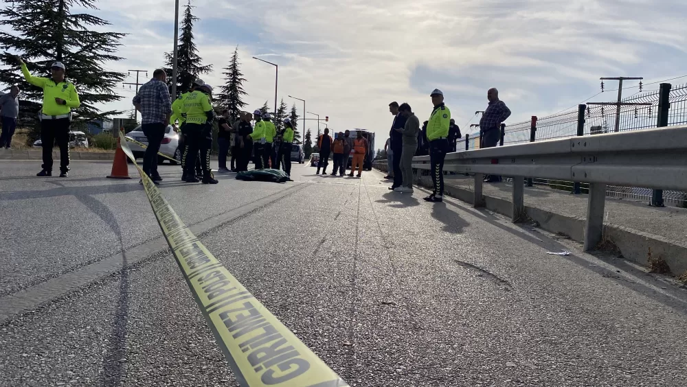 Burdur’da motosiklet kazası can aldı Amcası ayakkabısından tanıdı!