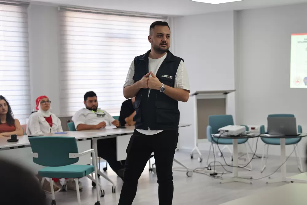 Antalya Büyükşehir Belediyesi’nden siber güvenlik eğitimi