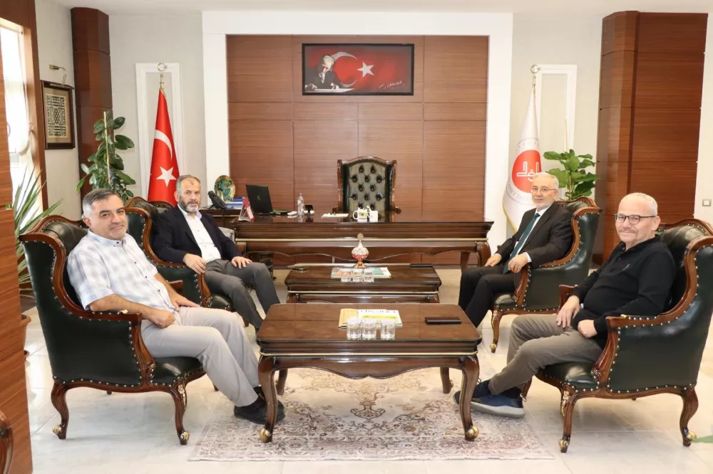 Konya İl Müftüsü Prof. Dr. Ali Öge, Karatay İlçe Müftülüğü Personeliyle Bir Araya Geldi