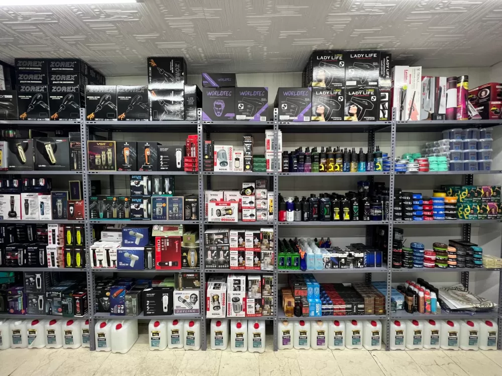 Bucak’ta bir ilk Perakende ve toptan satış Dolgun Kozmetik hizmetinizde