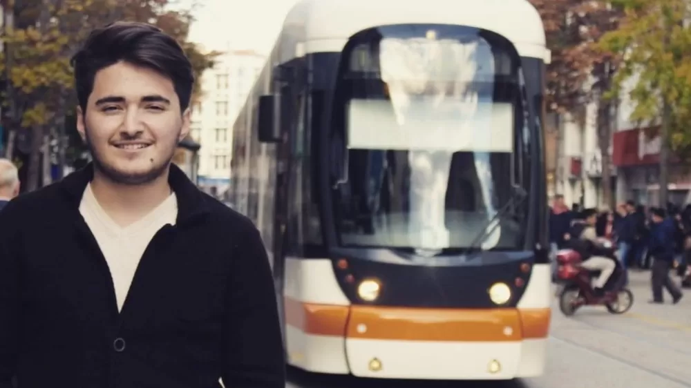 Afyon'da trafik kazasında hayatını kaybeden genç hafız son yolculuğuna uğurlandı