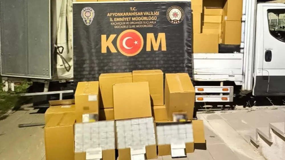 Afyonkarahisar’da dev kaçak makaron operasyonu 1 Gözaltı