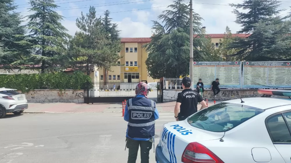 Afyonkarahisar'da polisten huzur denetimi