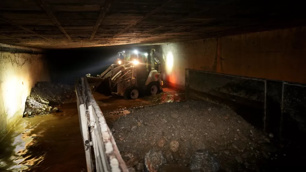 Alanya Belediyesi'nden dere temizleme çalışması
