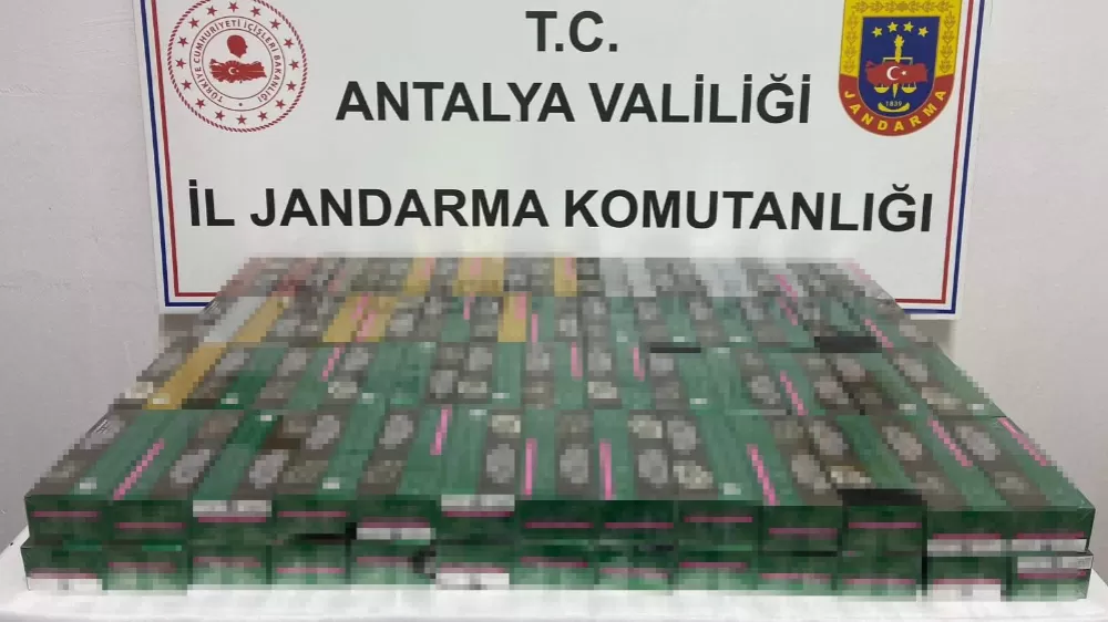 Antalya'da 2 bin paket kaçak sigara ele geçirildi