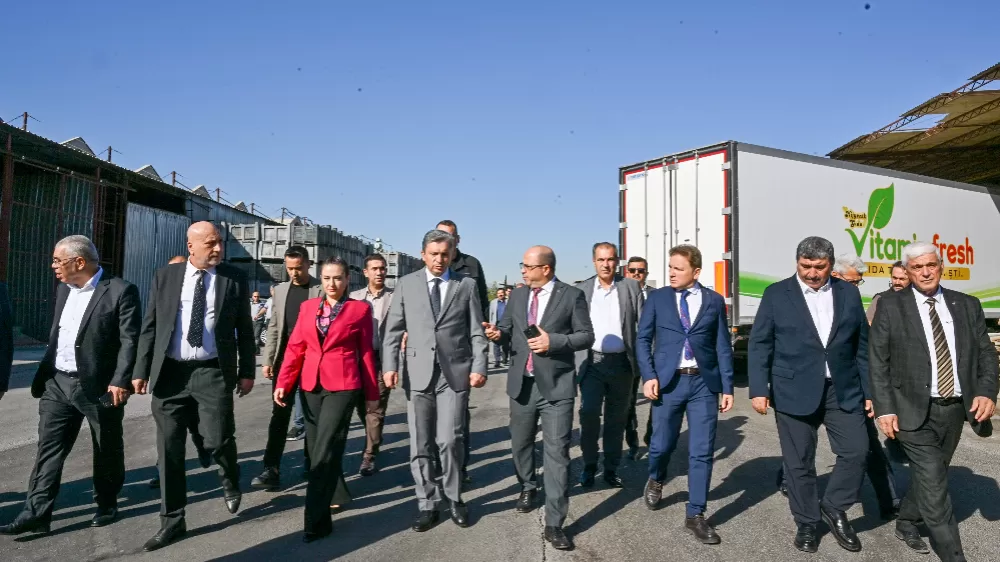 Antalya Toptancı Halleri'nin ilk 8 ayında yaklaşık 20 milyar TL işlem hacmine ulaşıldı