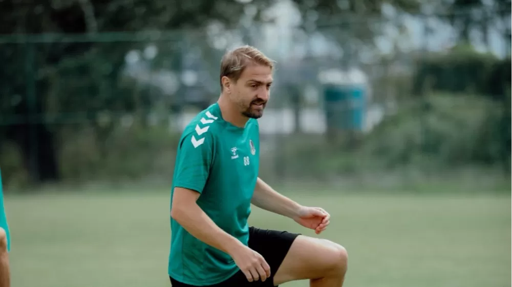 "Bana ve kariyerime yakışmayan bir eylemde bulundum"