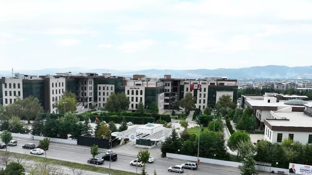 BTÜ'den mühendislik öğrencilerine dijital staj takip sistemi