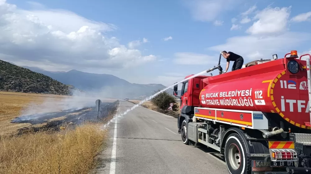 Burdur Bucak'ta arazi yangını