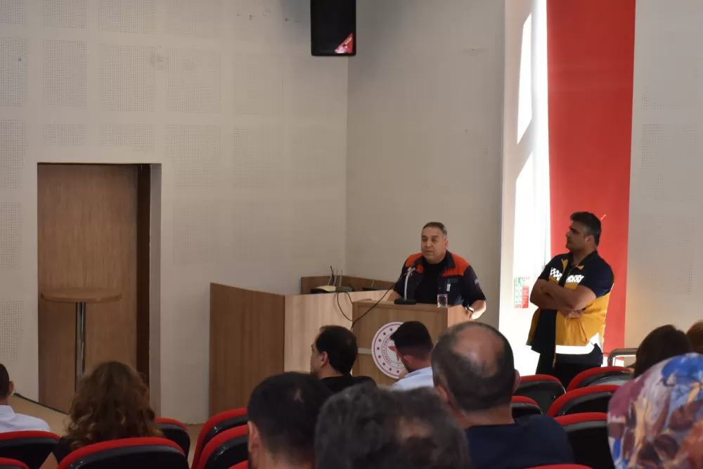 Afet anında sağlık hizmetlerinin sürekliliği için Burdur’da kritik toplantı