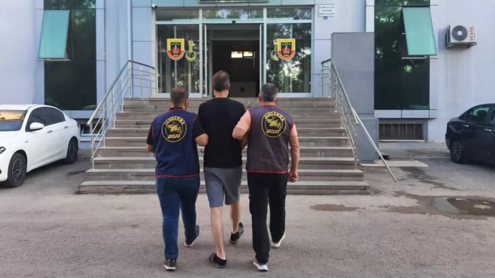 Gaziantep'te kesinleşmiş 25 yıl cezayla aranan şahıs yakalandı