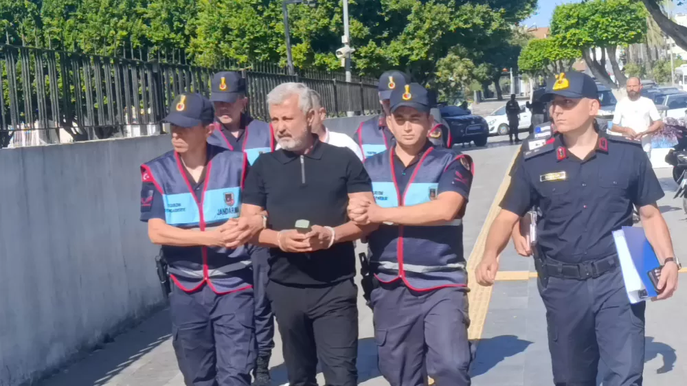 Gözaltına alınan eski Manavgat Belediye Başkanı Şükrü Sözen adliyeye sevk edildi