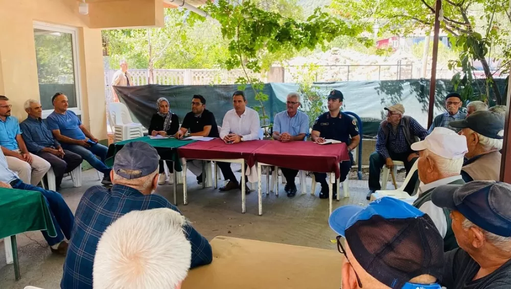 Kaymakam Can Kazım Kuruca Yüreğil Köyü'nde! Talep ve önerileri dinledi