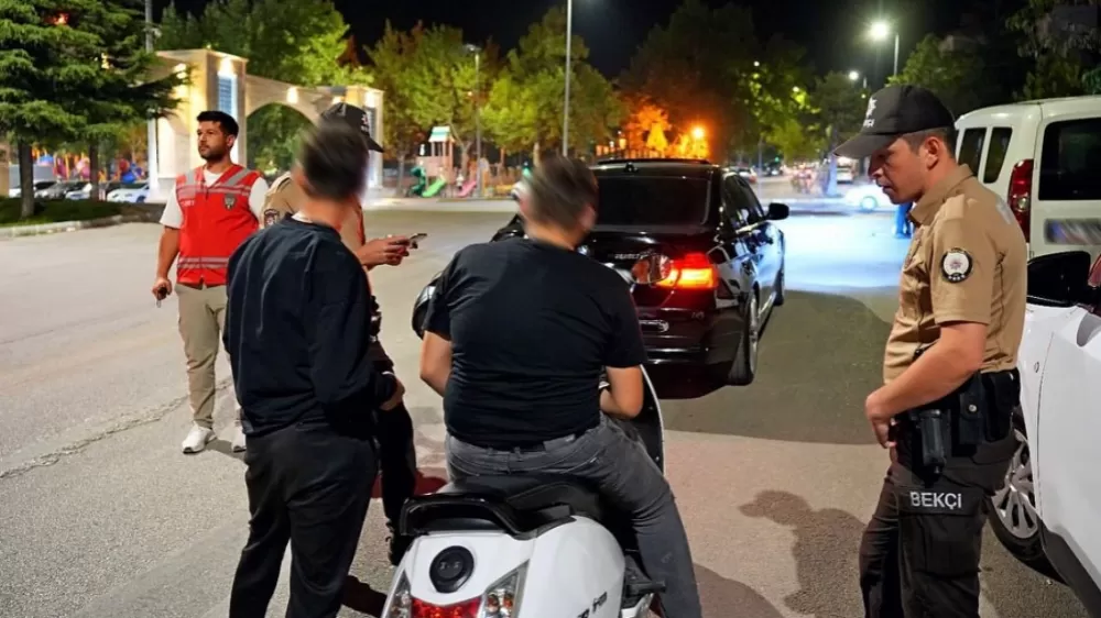  Isparta’da abartı egzoz ve modifiye araçlara yönelik denetim103 araç kontrol edildi 24 araca ceza uygulandı