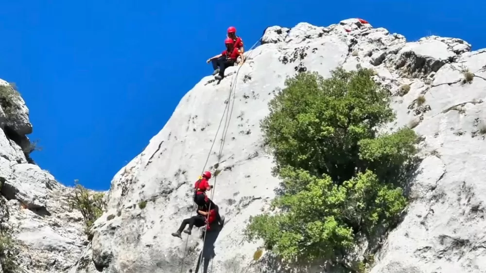 Isparta’da Jandarma’dan kayıp şahıs senaryosuna gerçeğini aratmayan tatbikat
