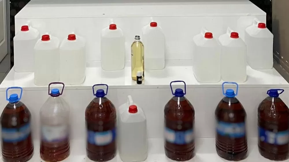 Isparta’da kaçak alkol operasyonu 69 litre sahte içki ele geçirildi