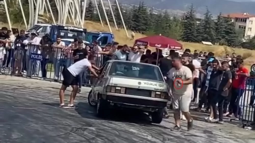  Isparta Modifiye Fuarındaki  gürültü ve uygunsuz görüntüler halkın tepki topladı