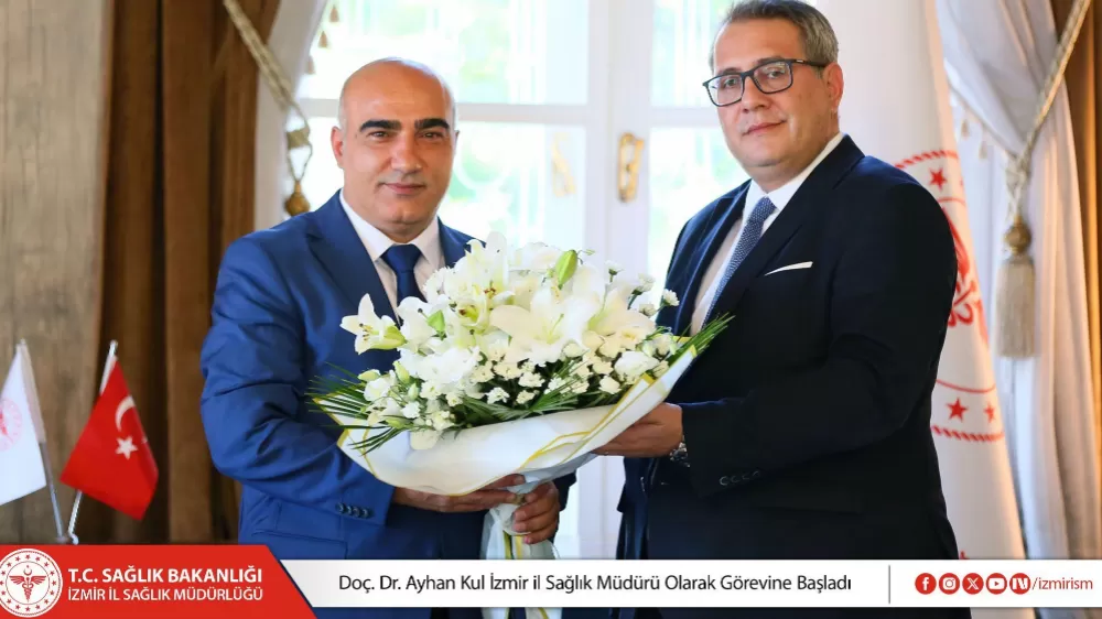  İzmir İl Sağlık Müdürü Burak Öztop’un yerine atanan Doç. Dr. Ayhan Kul görevine başladı.