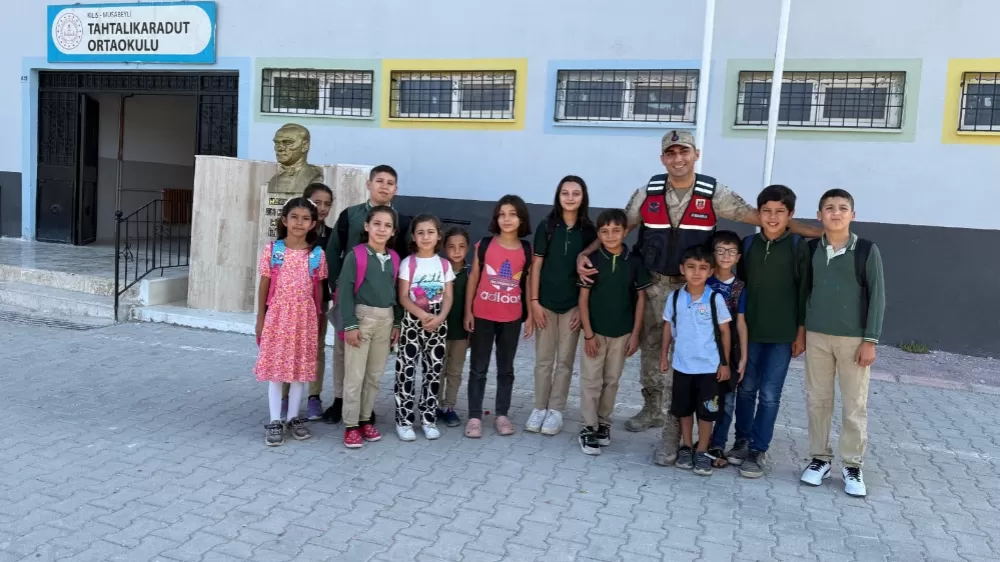 Kilis’te okul önlerinde trafik ve asayiş tedbirleri uygulandı