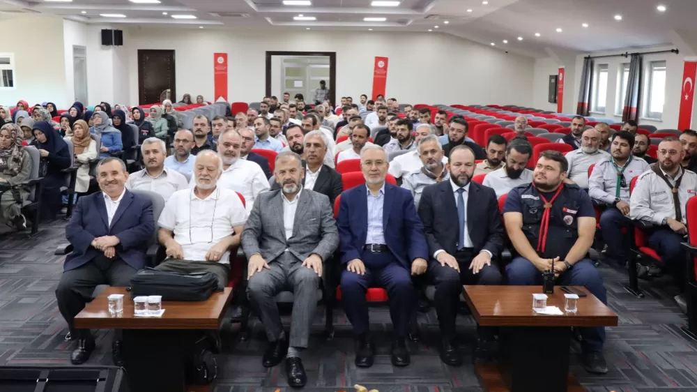Konya Karatay İlçe Müftülüğü Konferans Salonunda "Gençlik Çalışmaları İstişare Toplantısı" Düzenlendi