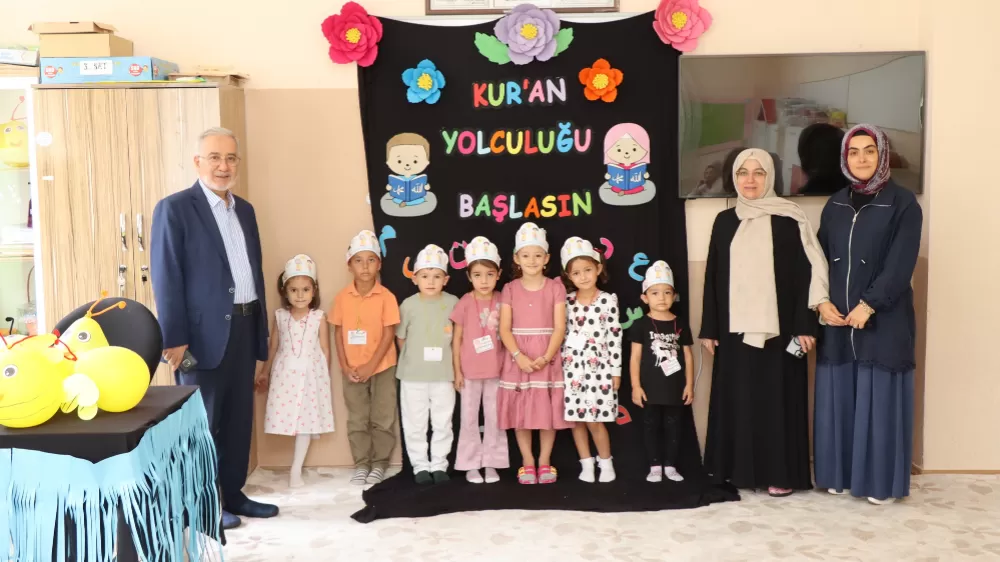 Konya Karatay İlçe Müftüsü Halil Taş, Kur’an Kurslarının Açılış Programına Katıldı