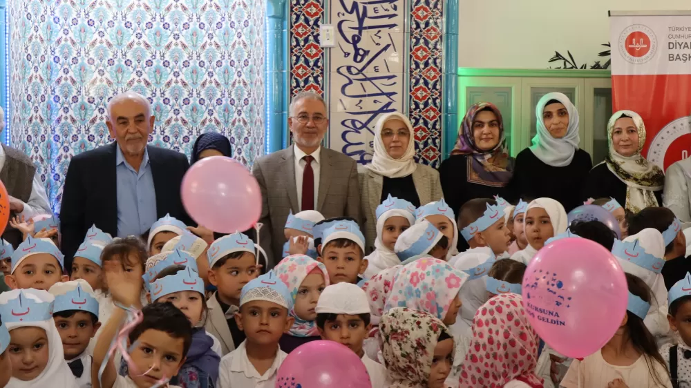 Konya Karatay Naciye ve İbrahim Ceylan Karkent 4-6 Yaş Kur’an Kursu’nda Bed-i Besmele Programı yapıldı 