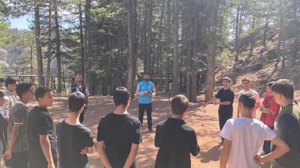 Konya Taşkent’te ÇEDES Erkek Öğrenci Kampı Düzenlendi