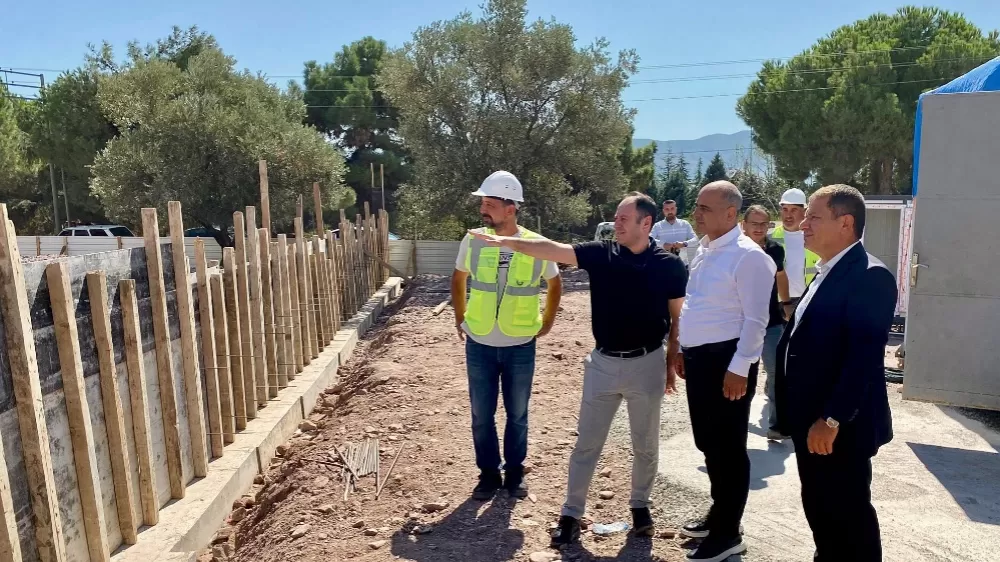 Körfez'de Çamlıtepe Spor Kompleksi için ilk kazma vuruldu