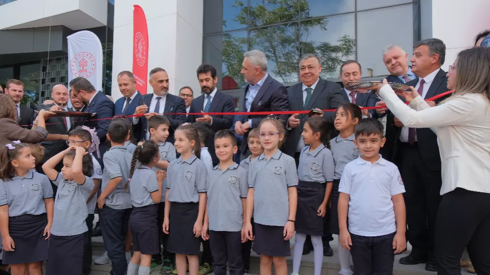 Kültür ve Turizm Bakan Yardımcısı Mumcu: "Ülkemizin dört bir yanında bin 300'ü aşkın halk kütüphanesiyle hizmet veriyoruz"