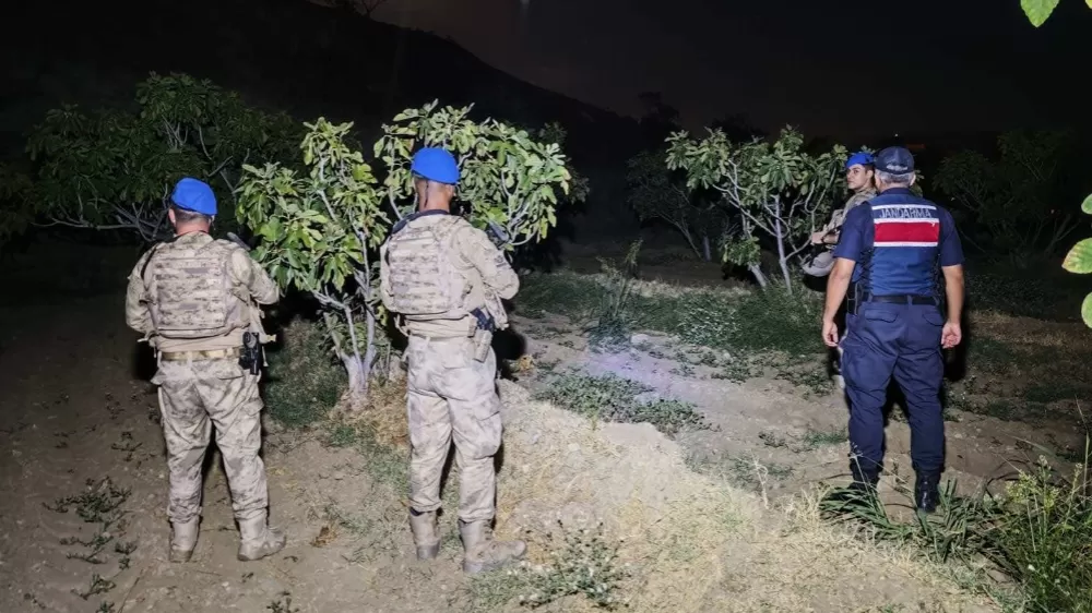 Kuyucak’ta jandarmadan incir nöbeti