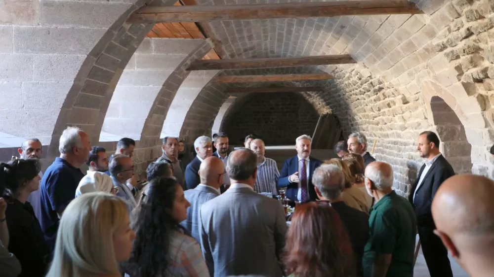  Melikgazi Belediyesi'nin vizyon projesi "Gön Han", Kent Konseyi’ni ağırladı