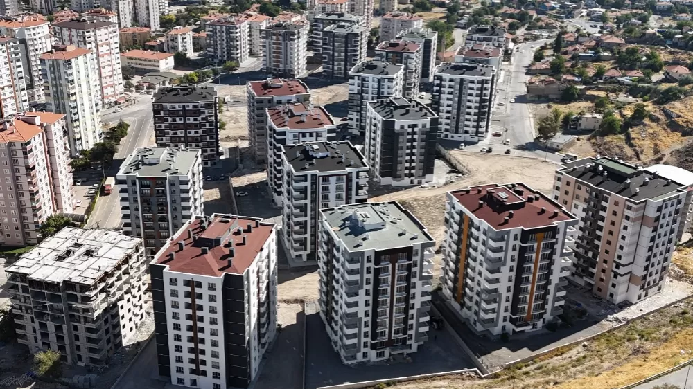 Melikgazi'de dönüşüm devam ediyor, modern daireler sahiplerini buluyor