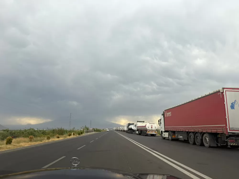 Iğdırlılar Zengezur Koridoru'nun açılmasını dört gözle bekliyor