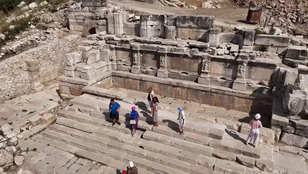Sagalassos’ta 1800 yıllık Hadrianus Çeşmesi gün yüzüne çıkıyor