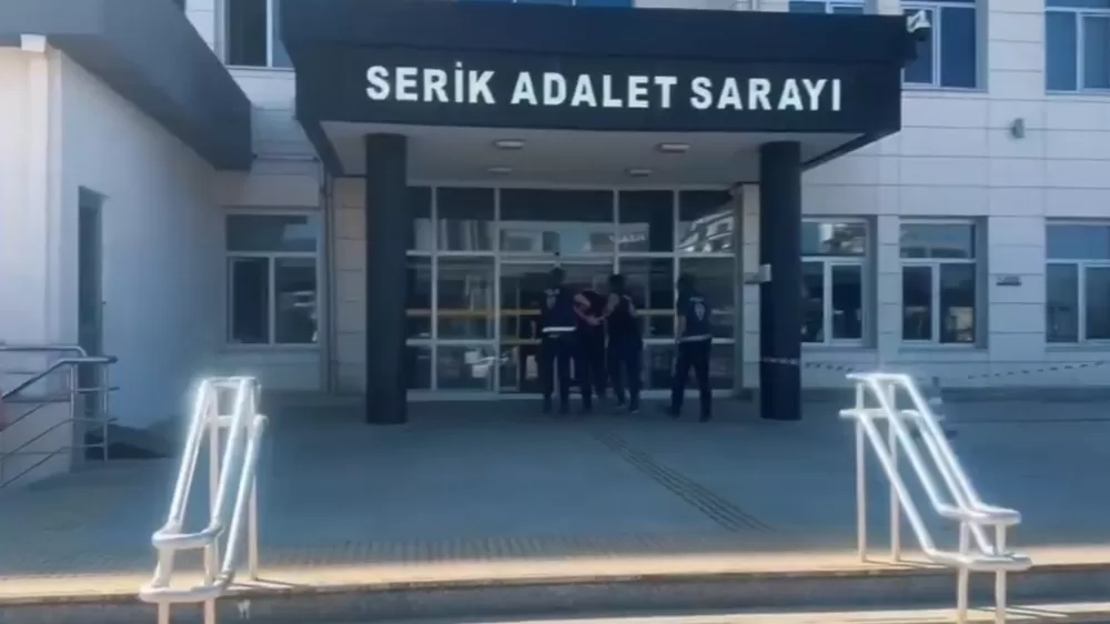  Şanlıurfa’da otobüs şoförüne bıçakla saldıran zanlı Antalya'da yakalandı
