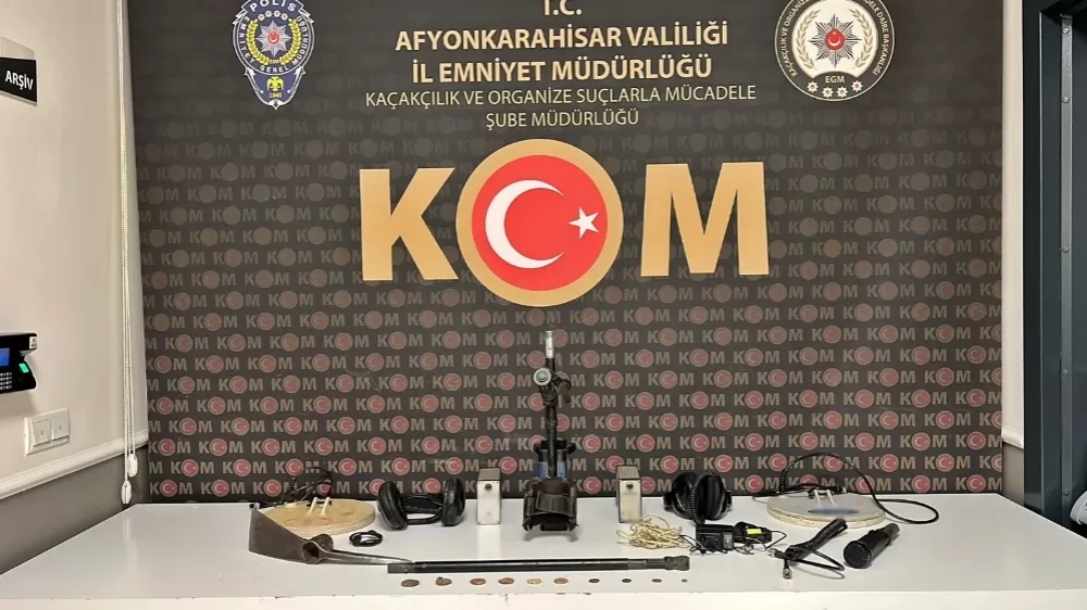 Tarihi sikke ve kazı malzemeleriyle yakalanan 3 kişi gözaltına alındı