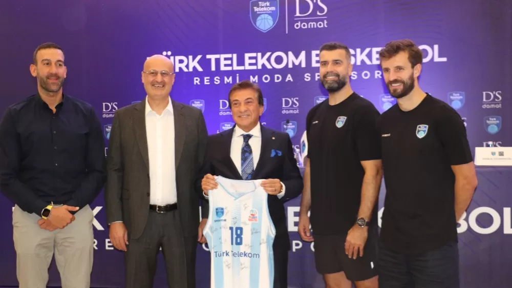 Türk Telekom Erkek Basketbol Takımı ile D’S damat arasında sponsorluk anlaşması