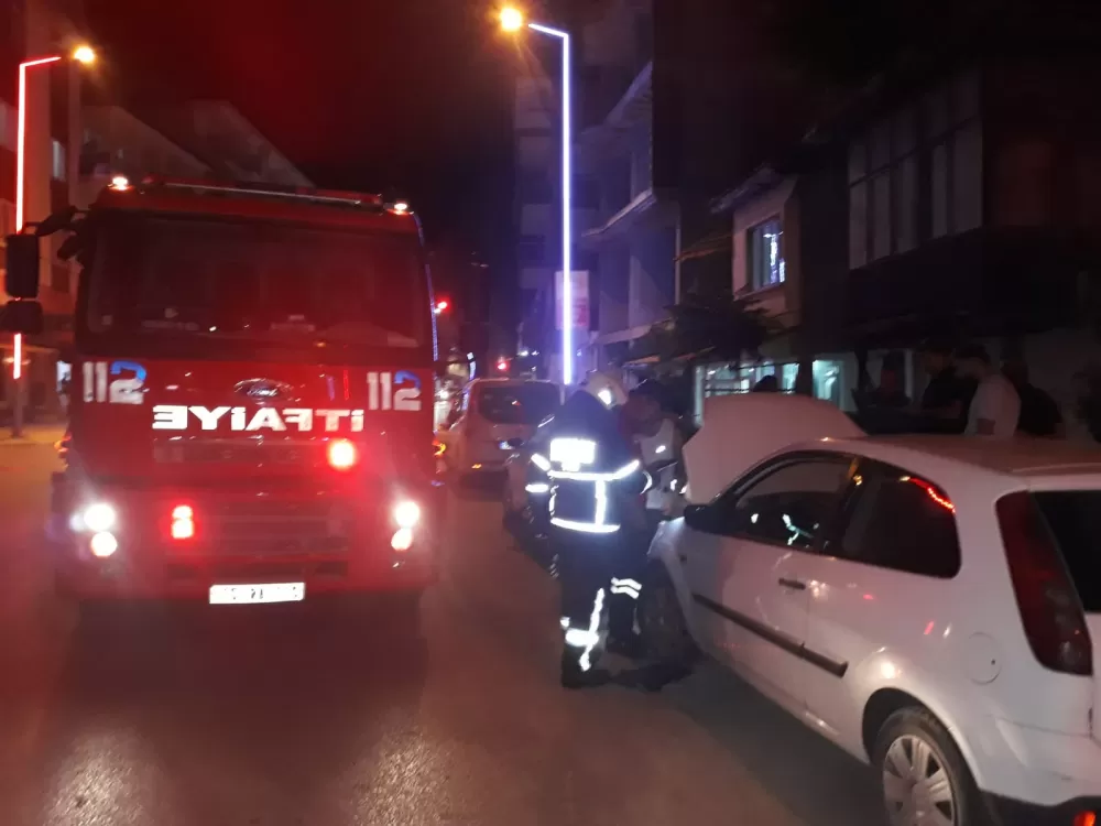 Bucak’ta araç yangını! Dumanlar paniğe neden oldu
