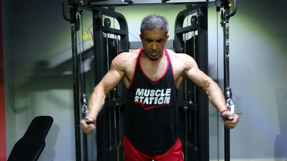 Burdurlu itfaiyeci kas gücüyle Türkiye’yi sallayacak!