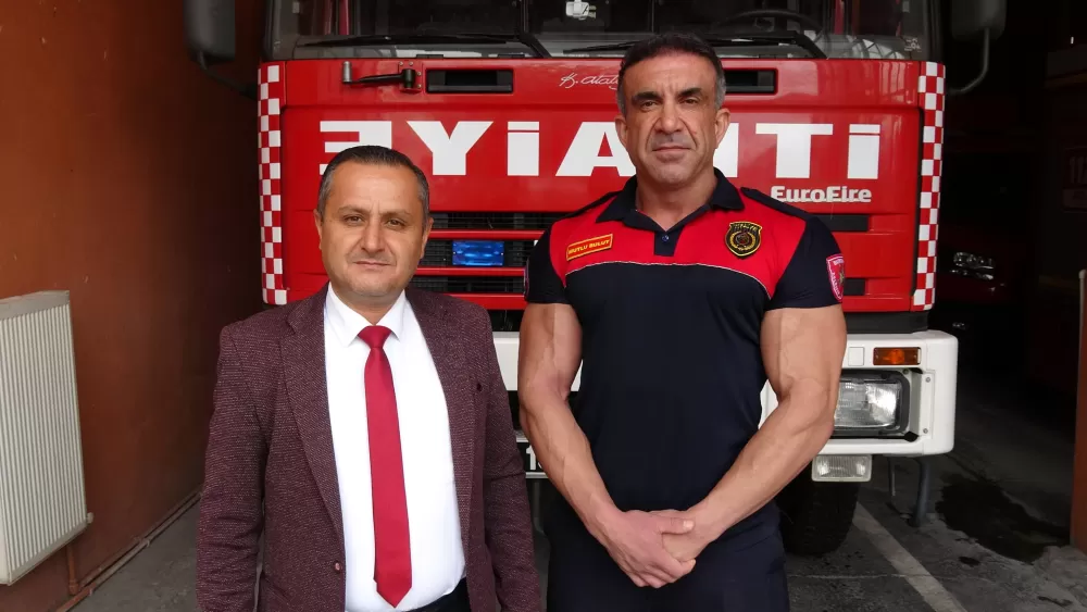 Burdurlu itfaiyeci kas gücüyle Türkiye’yi sallayacak!